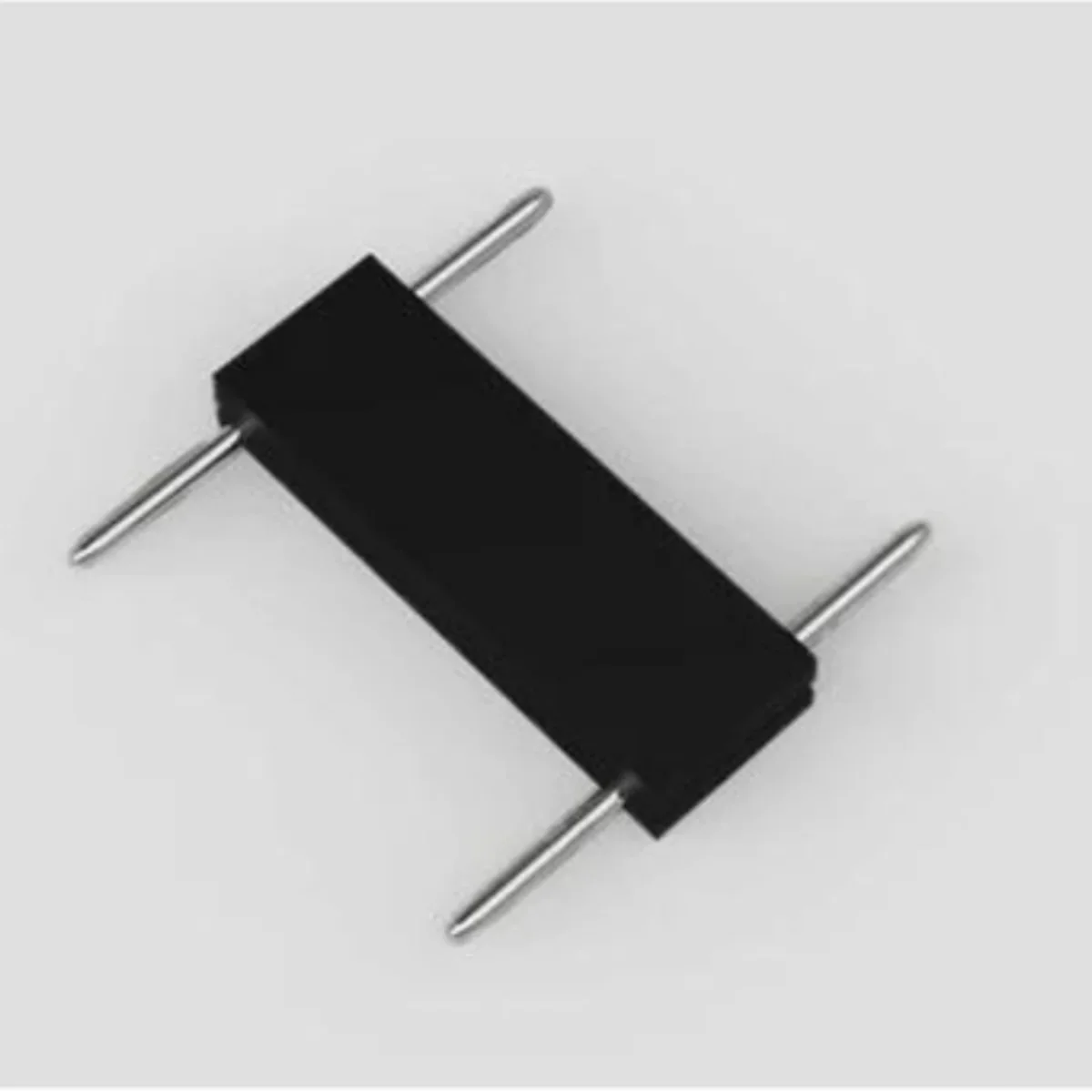 Ultra-thin 180 degree magnetic track jointer