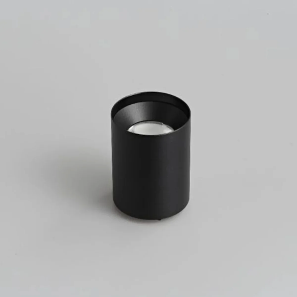 Treco Ultra-Thin 7W Magnetic Cylinder indoor lighting product